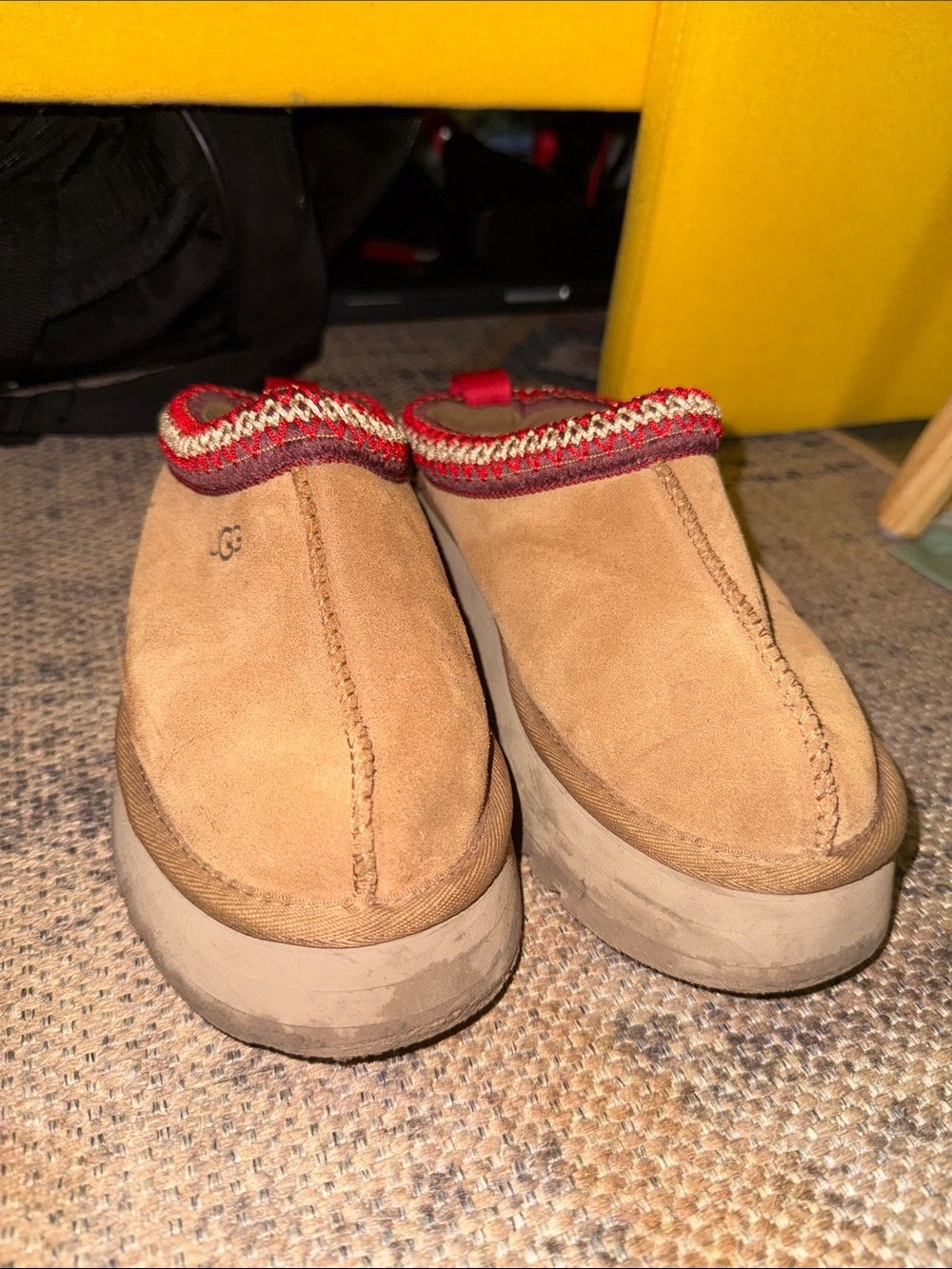 UGG Tazz II